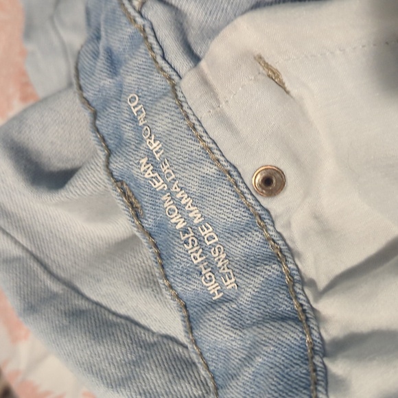 Wild Fable High Rise Mom Jeans, size 14 - Picture 4 of 5